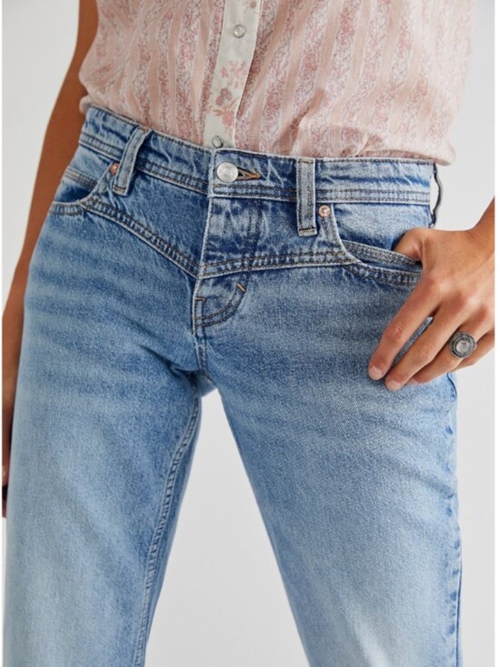 We The Free Light Blue Boyfriend Jeans - Picture 2 of 15
